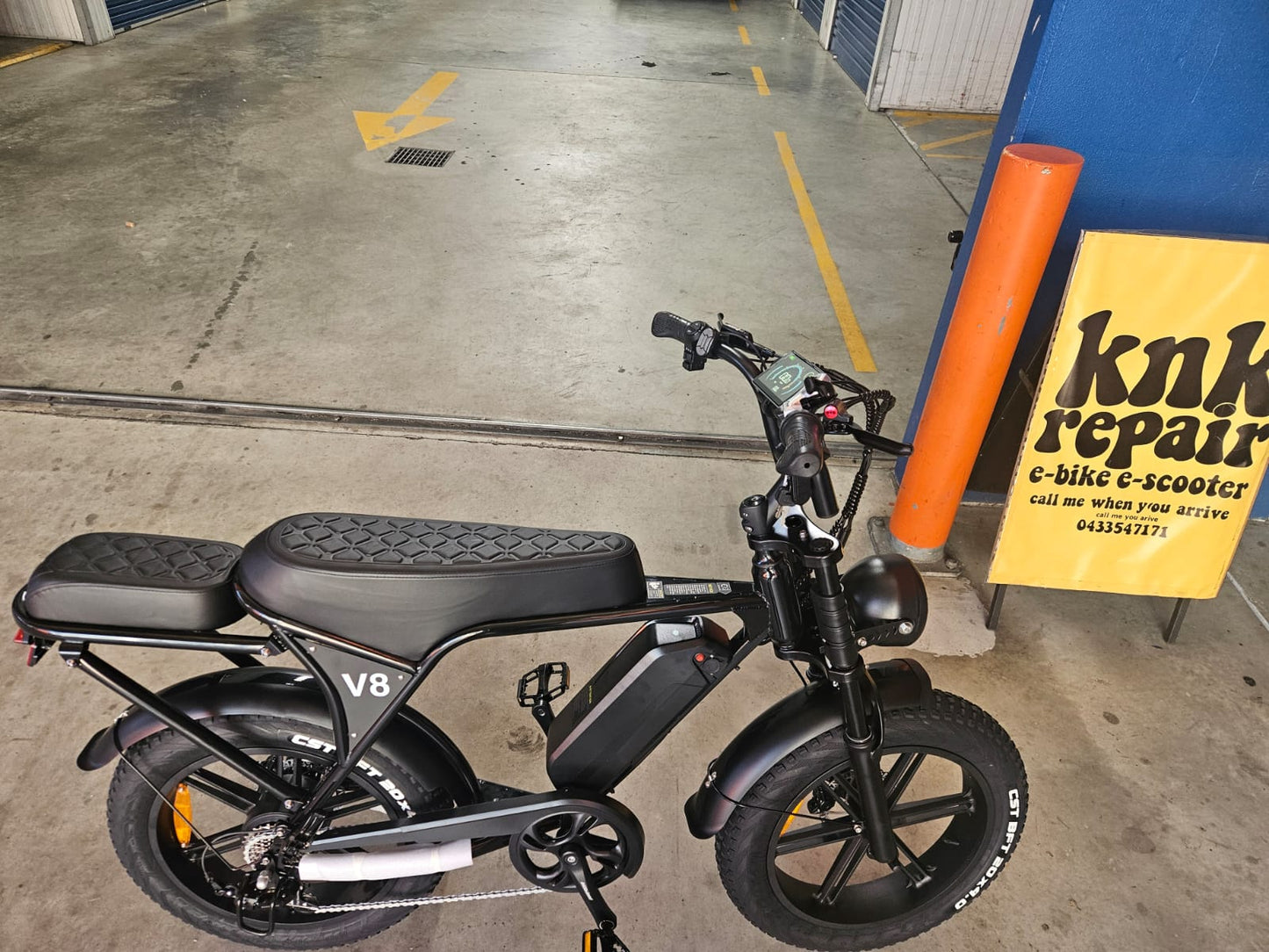 OUXI V8 1000W E-bike